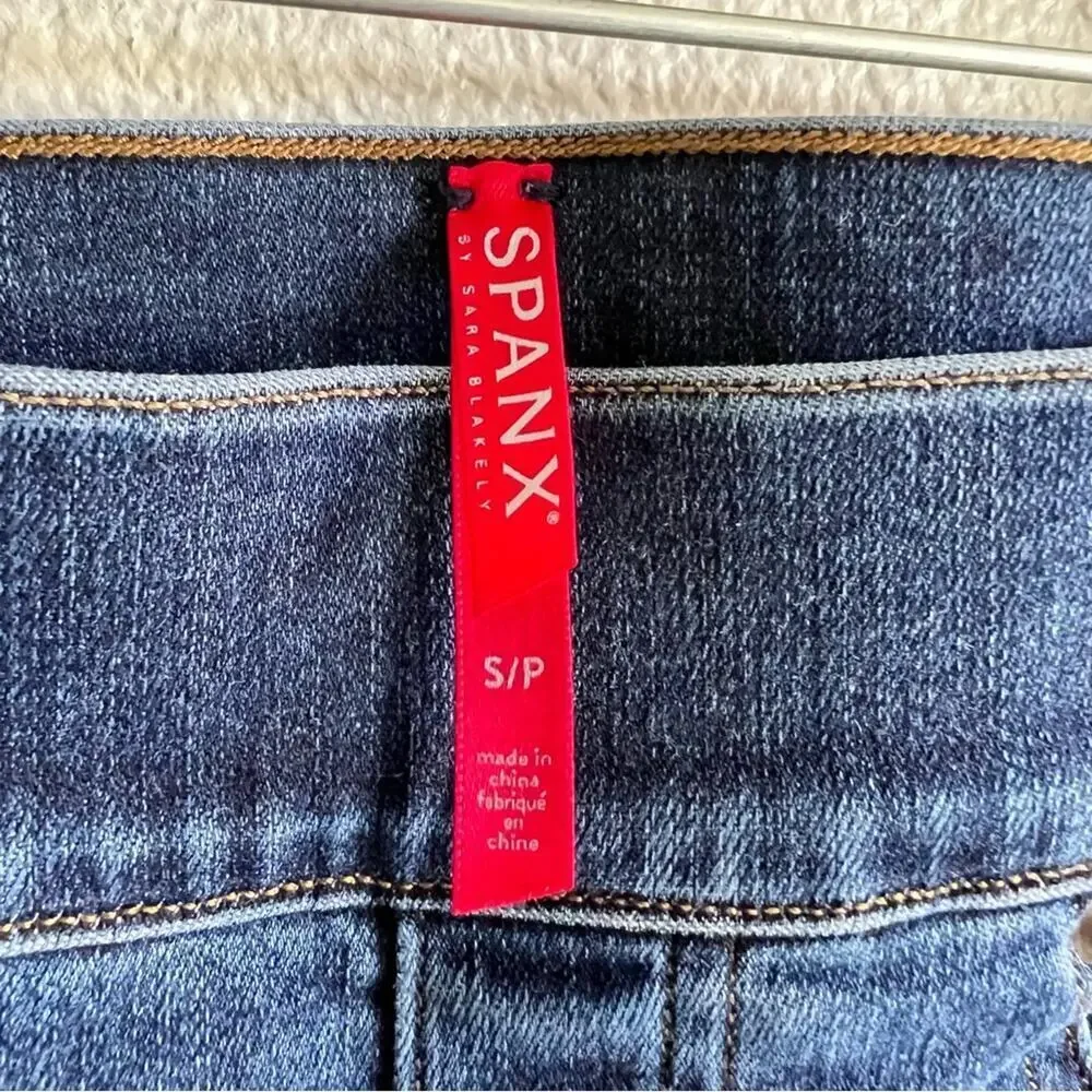 Spanx Distressed‎ Denim High Rise Elastic Waist Jeggings Stretch Slimming